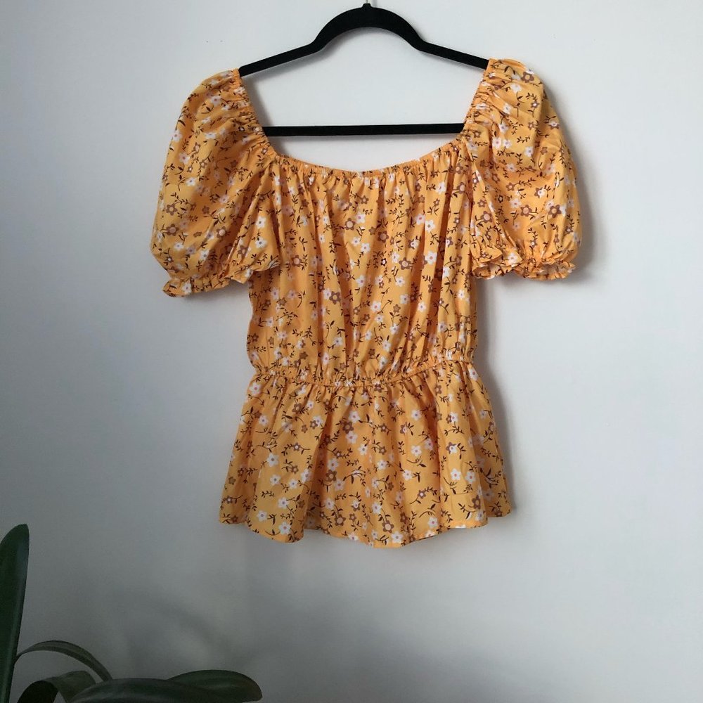 Off-the-Shoulder Blouse | Flower Patterns